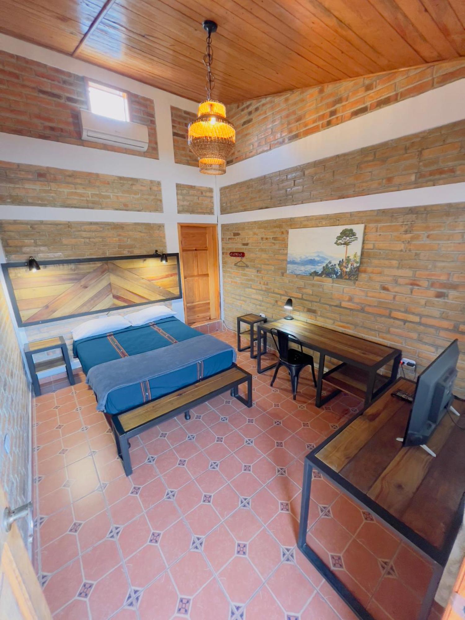 Jardin Cafe Hotel & Restaurant Gracias Luaran gambar