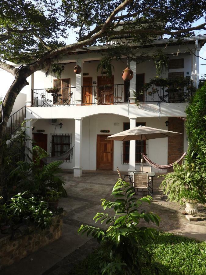 Jardin Cafe Hotel & Restaurant Gracias Luaran gambar
